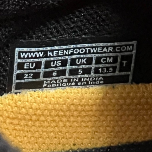 Keen Newport Shoe Toddler Sport Size 6 Black Leather Rainbow NWOT Water - Picture 7 of 7